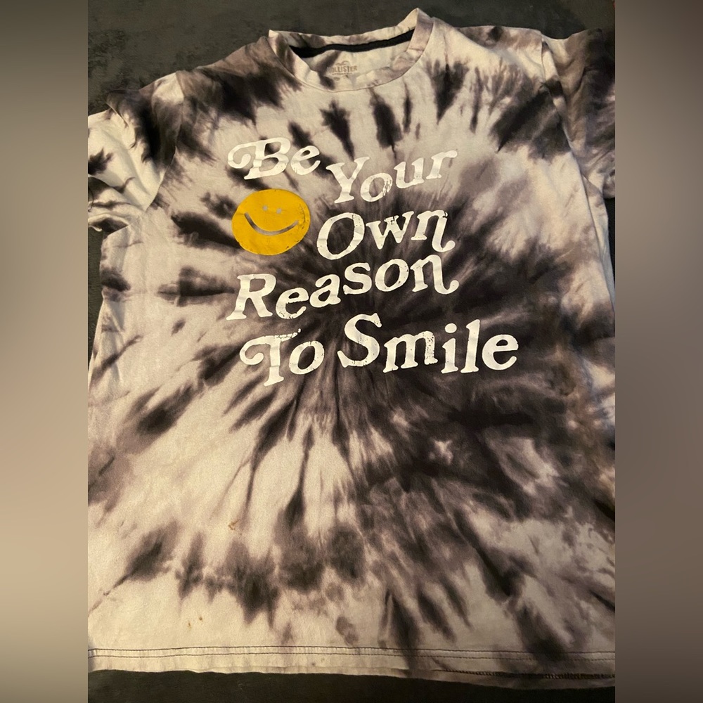 Graphic T